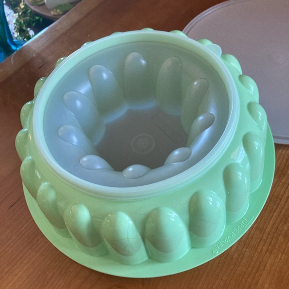 Tupperware 3 Piece jello/fruit mold - Picture 6 of 9